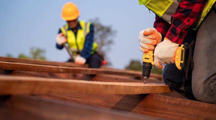 Expert Emergency Roof Repairs services in Greenup, IL